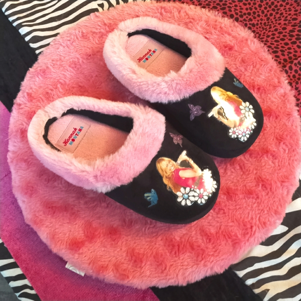 Disney Hannah Montana Pink Fur Slippers